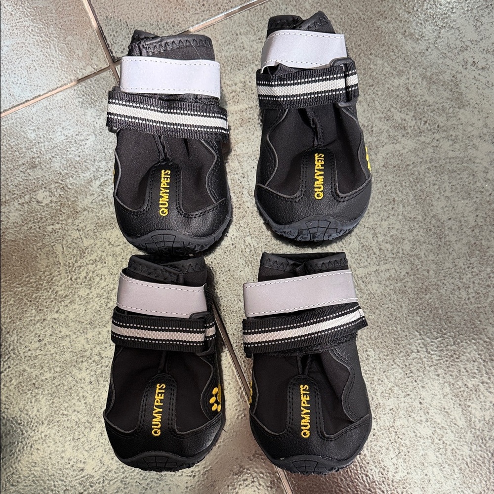 Black Dog Boots with Reflective Straps